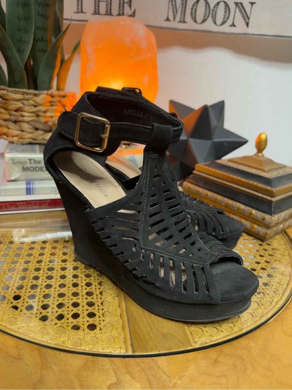 Top Moda Abella 3 Black Cutout Platform Wedge Sandals Size 8